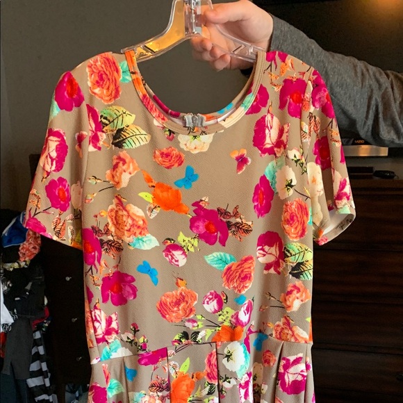 Lularoe UNICORN Amelia - Picture 2 of 3